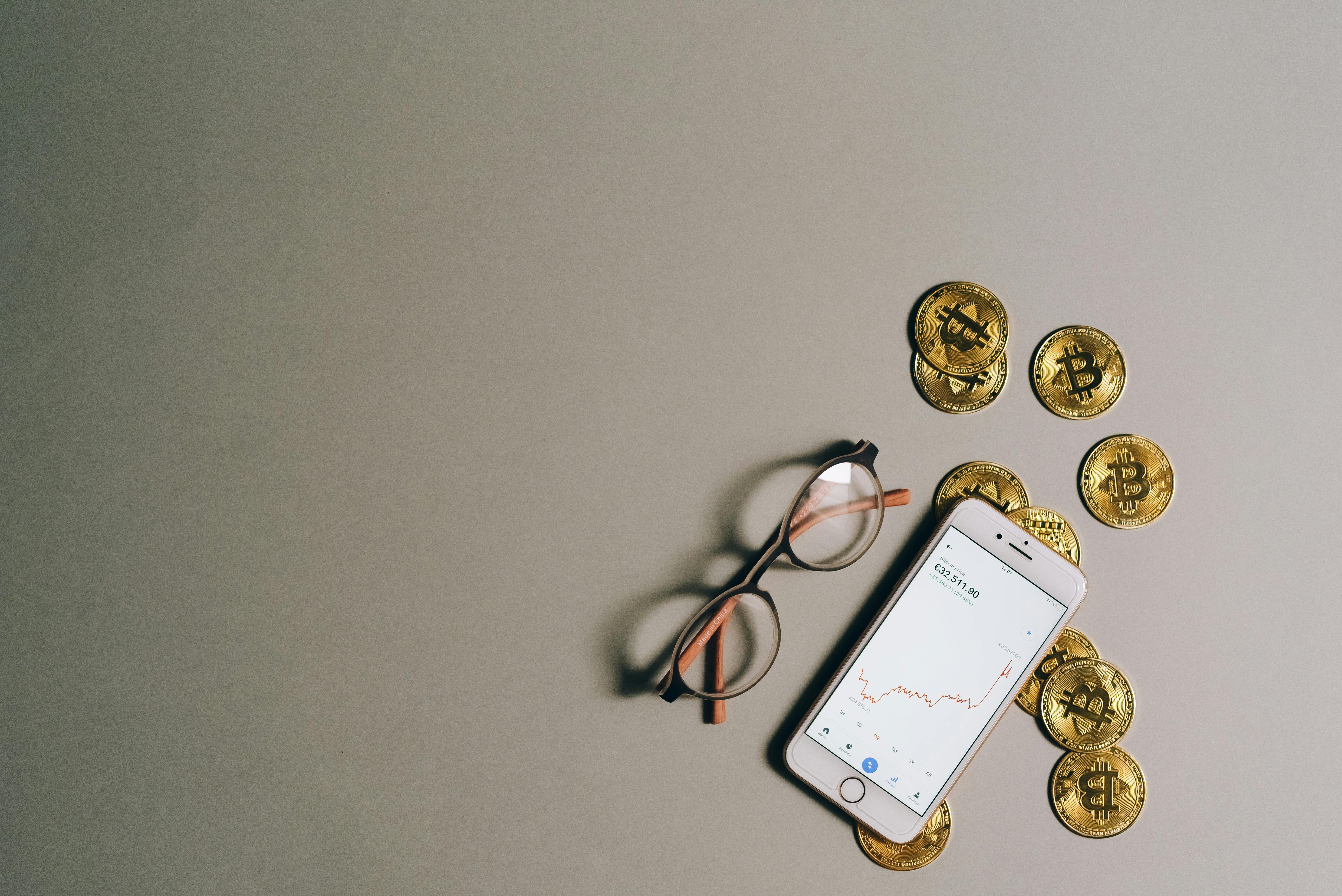 How Currency Fluctuations Affect Global Shopping: What You Need to Know