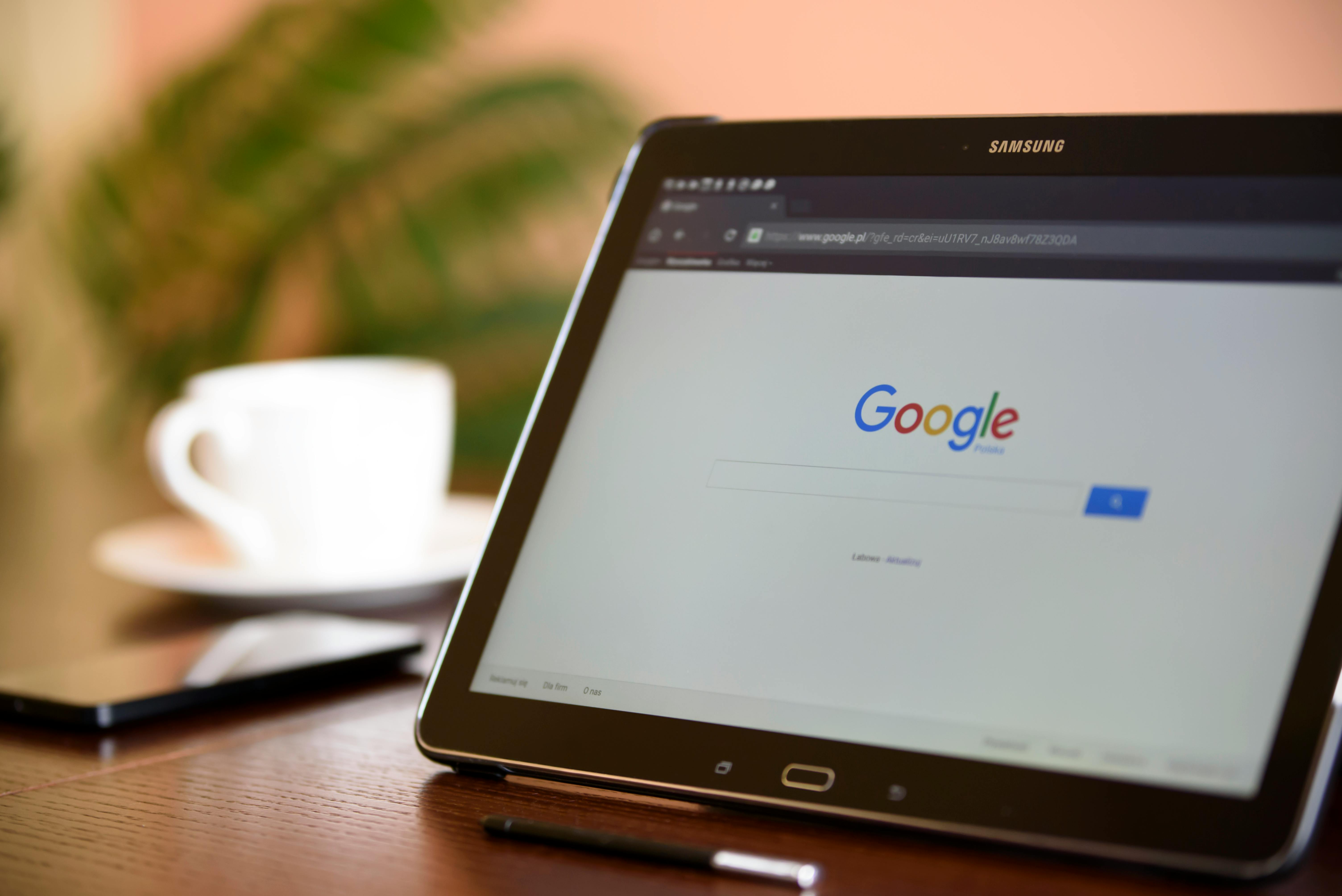 Top 10 Most Searched Shopping Keywords Worldwide (2025 Trends)